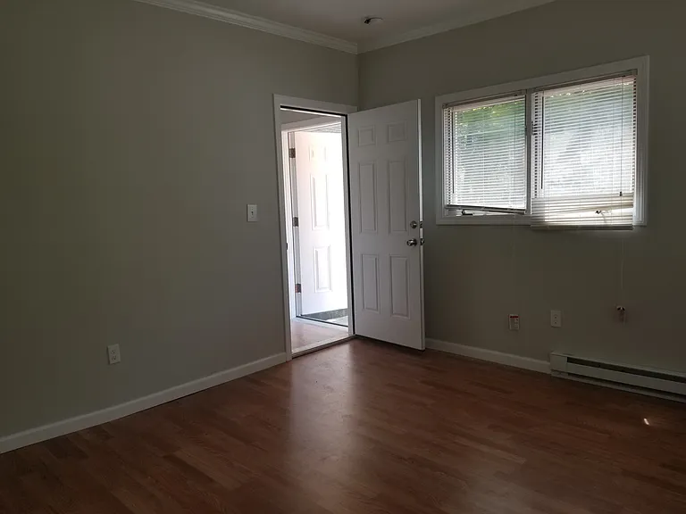 738 Savin Ave #R — Photo 1