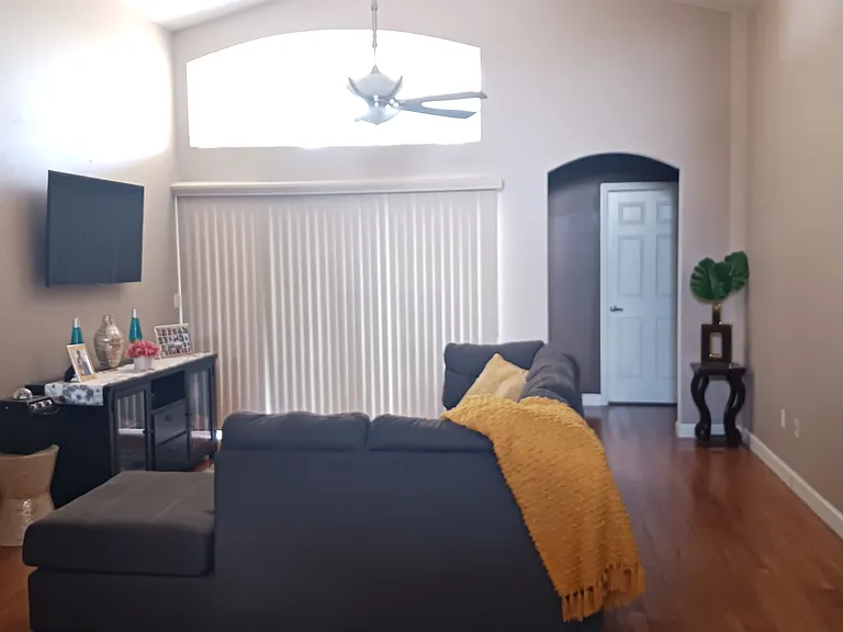919 Devon Creek Rd — Photo 5