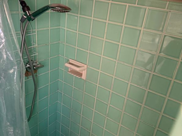 3317 S Robinson Ave #16