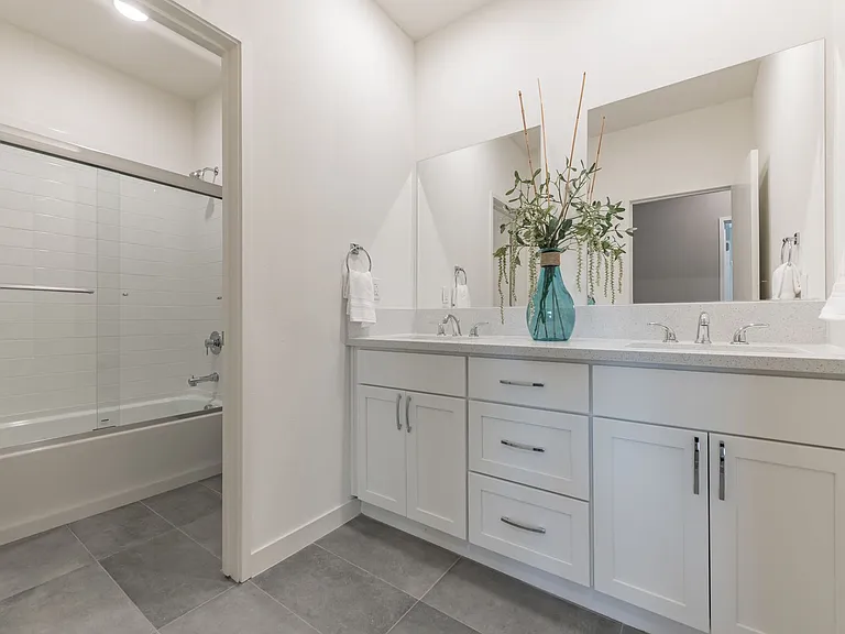 KSB - Santa Fe Townhomes — Photo 67