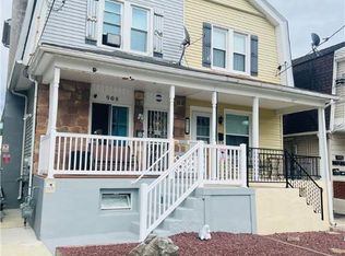 908 Centre St, Easton, PA 18042