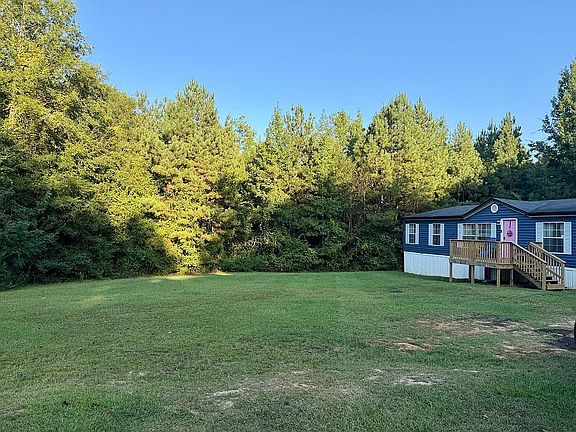 3rd image of 275 Pleasant Hill Rd