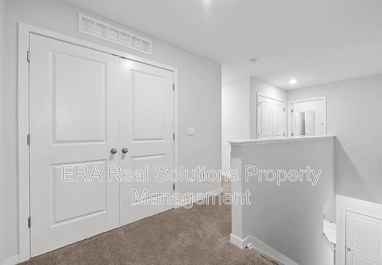 6294 Marinelli Dr S — Photo 14