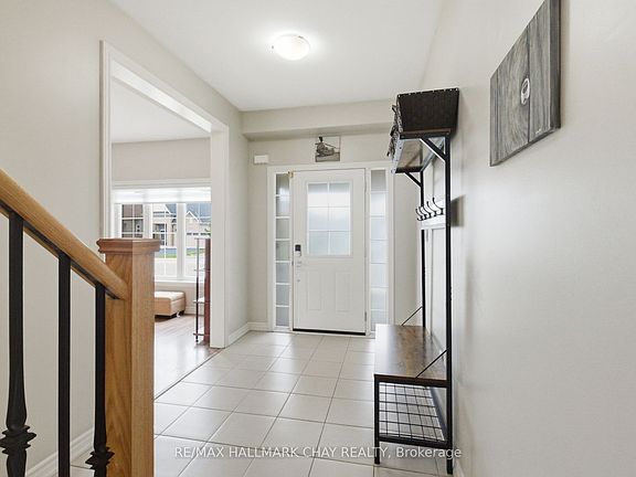 3rd image of 215 Breton St