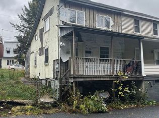 320 W Front St, Lansford, PA 18232