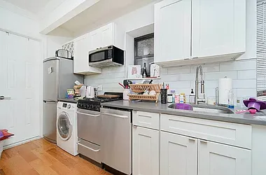 Rented by Living New York