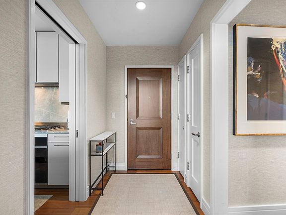 3rd image of 1 Dalton St Unit 3404