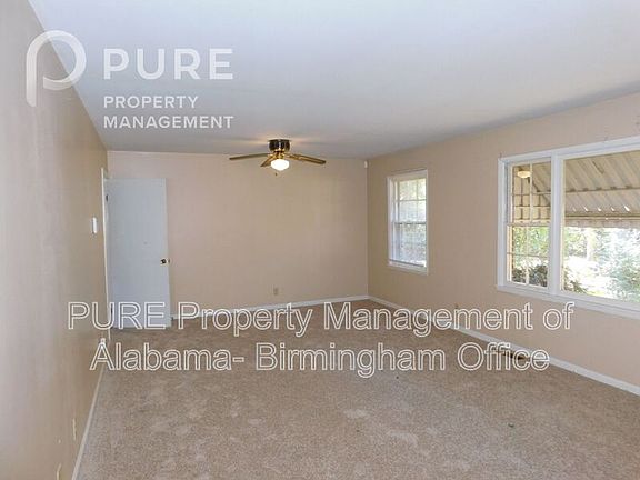 3rd image of 117 22nd Ave NE #117