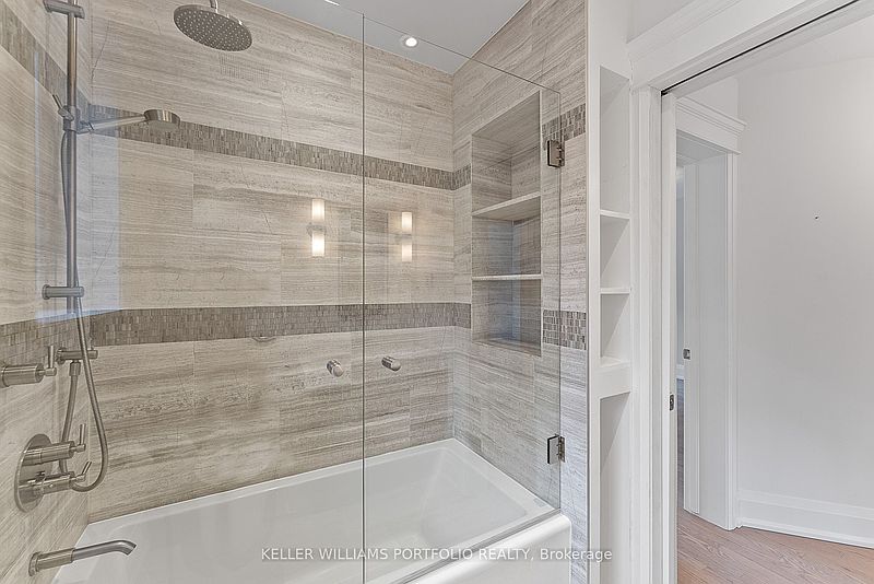 Toronto House for rent - 3 Bedrooms — photo 35