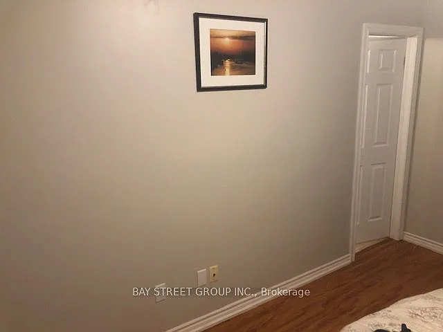 71 Ian Baron Ave — Photo 5