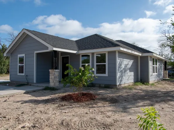 308 Contreras St, Del Rio, TX 78840