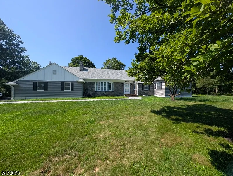1 Old Readington Rd