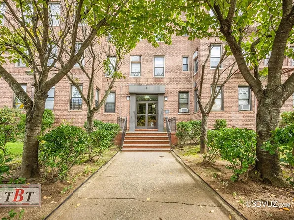 1811 Ocean Pkwy APT 4E, Brooklyn, NY 11223