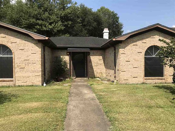 2nd image of 104 Willow Bend Dr