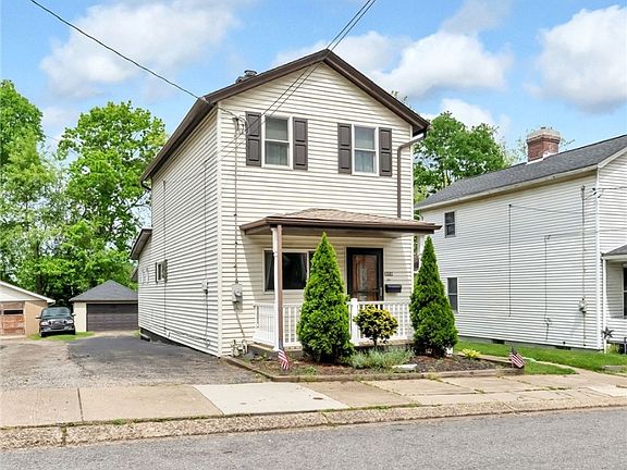 2nd image of 303 Saint Clair St