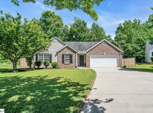 105 Merlot Ct, Mauldin, SC 29662