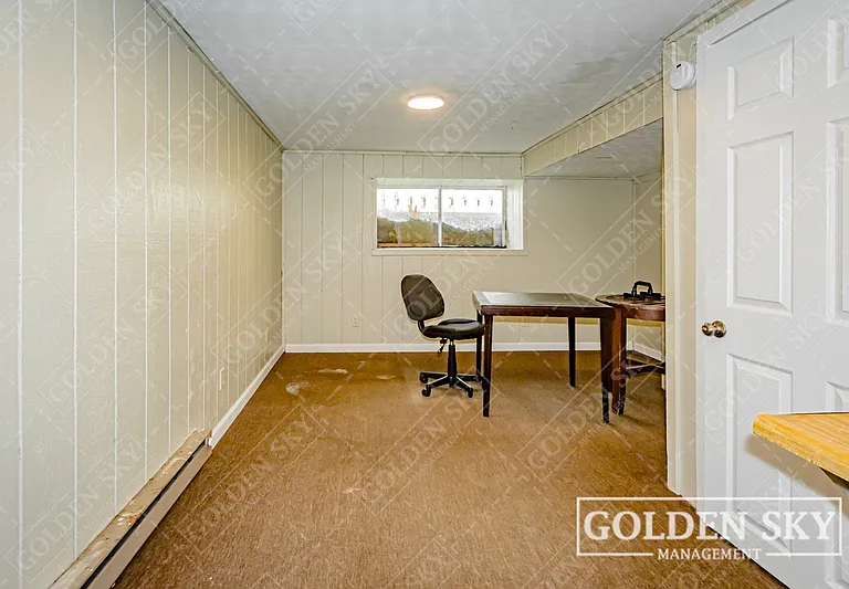 1115 W Bethel Ave — Photo 8