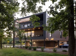 204 Saint Johns Ave #204, Highland Park, IL 60035