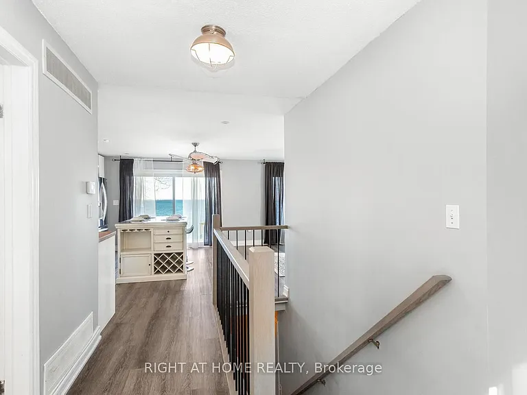 18 1/2 Lakeshore Dr — Photo 29