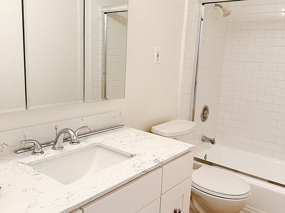 5th image of 312 E Live Oak St APT 5