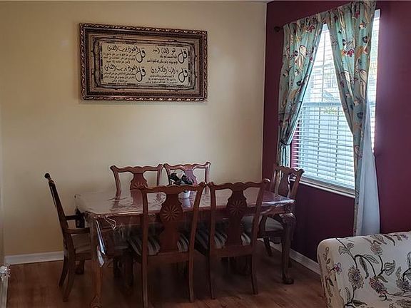 4th image of 420 Cortona Dr