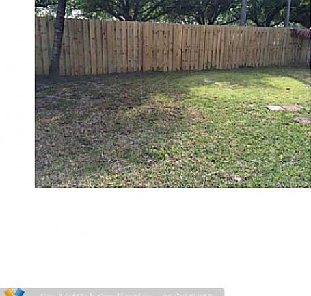 4th image of 1092 NW 124th Ter