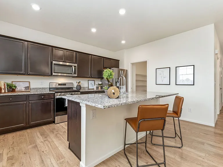 6818 Gateway Crossing St — Photo 12