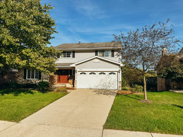 4703 Shoreline Blvd, Waterford, MI 48329