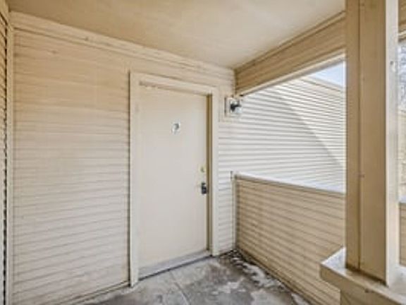 3rd image of 3220 Apple St #7