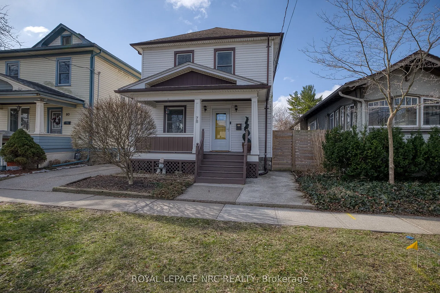 78 Russell Ave photo 1