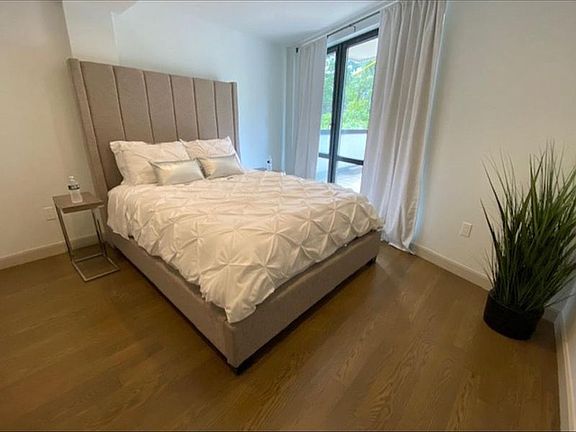 5th image of 35-16 Astoria Blvd S #2A