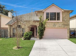 12318 Glenmeadow Dr, Stafford, TX 77477
