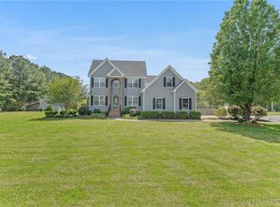 103 Country Meadows Dr, South Mills, NC 27976