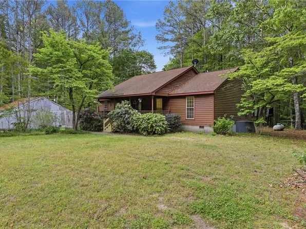 15535 Strawberry Plains Rd, Ivor, VA 23866