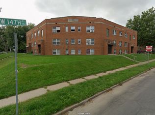 709 W 14th St APT 20, Davenport, IA