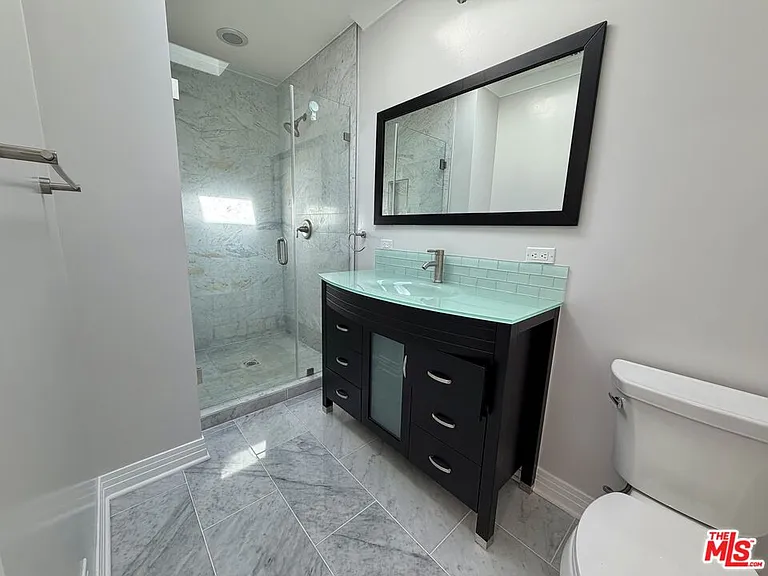 812 N Alfred St #3 — Photo 13