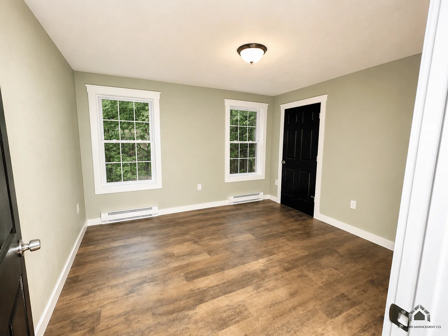 3 bed, $1,800 — Photo 4