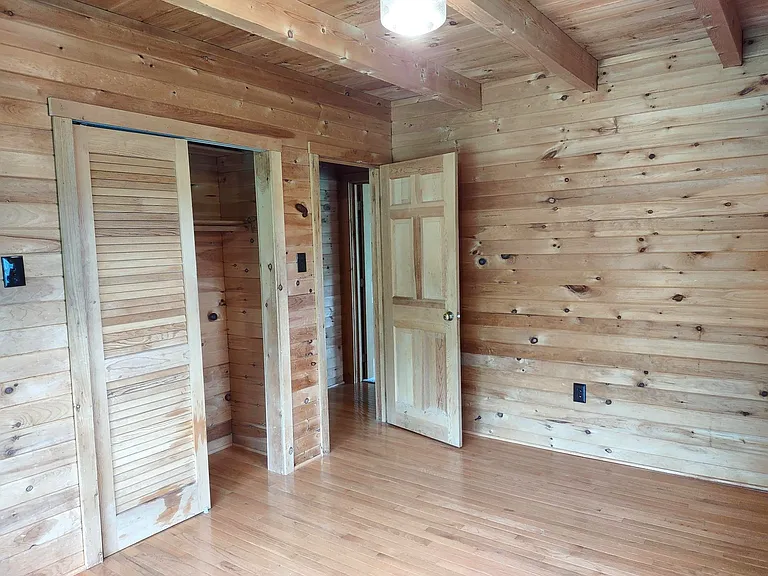 3922 Emrick Ln — Photo 25