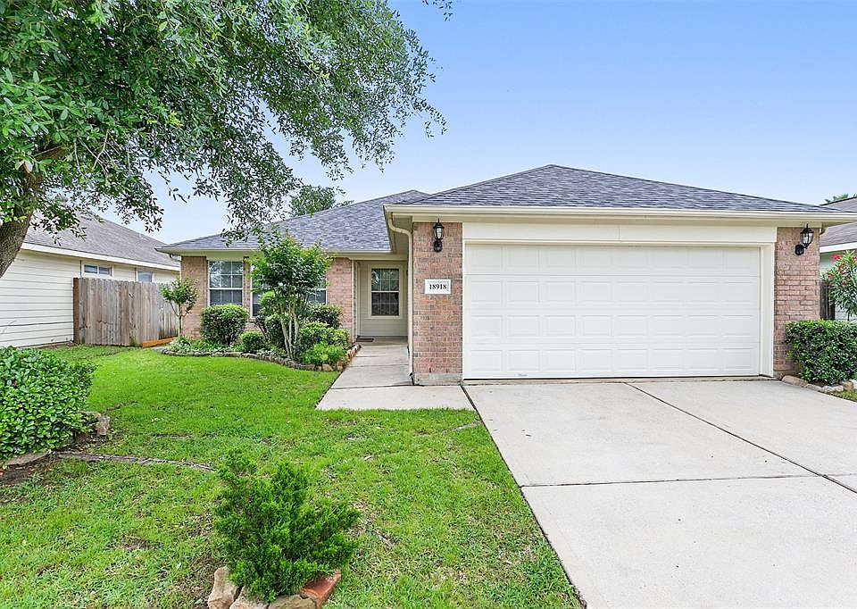 1st image of 18918 Bonners Park Cir
