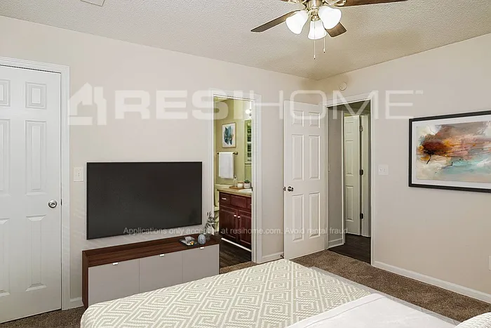 133 Ann Bradley Dr — Photo 7