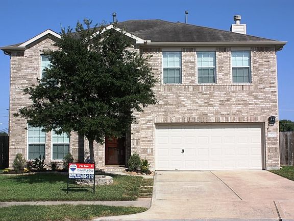 2nd image of 2501 Lexington Ct