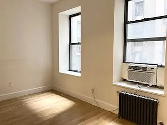 Rented by Corcoran | media 14