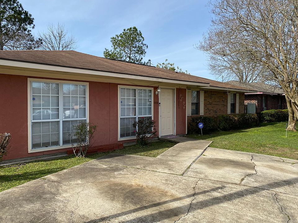 1st image of 3559 Whitehaven St