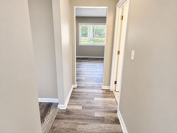 4th image of 9190 Blue Ridge Dr #2