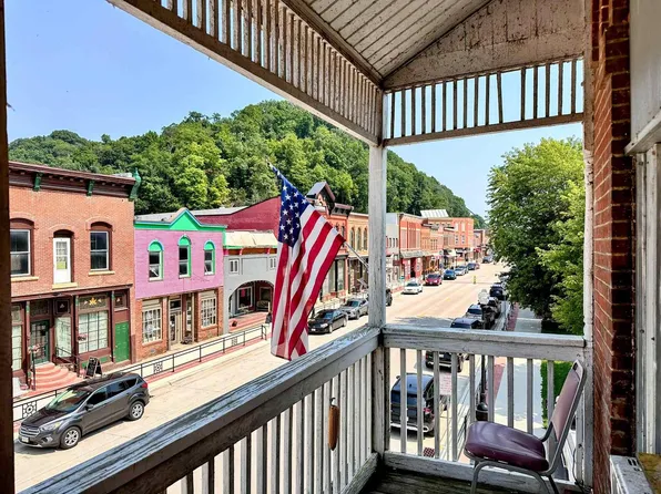 229 Main Street, Mcgregor, IA 52157