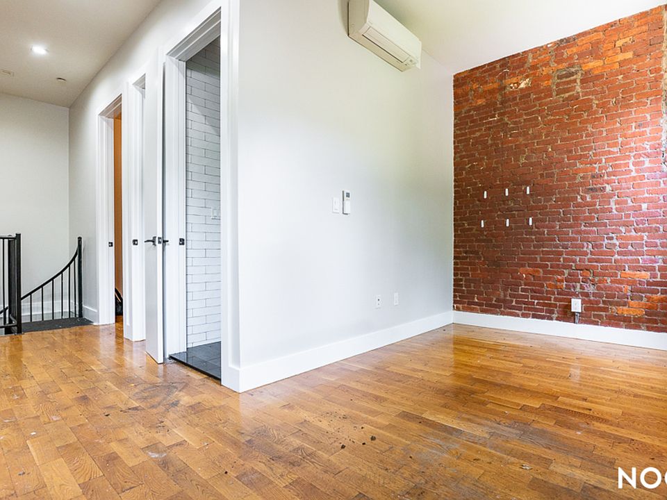 1st image of 2164A Fulton St #1E