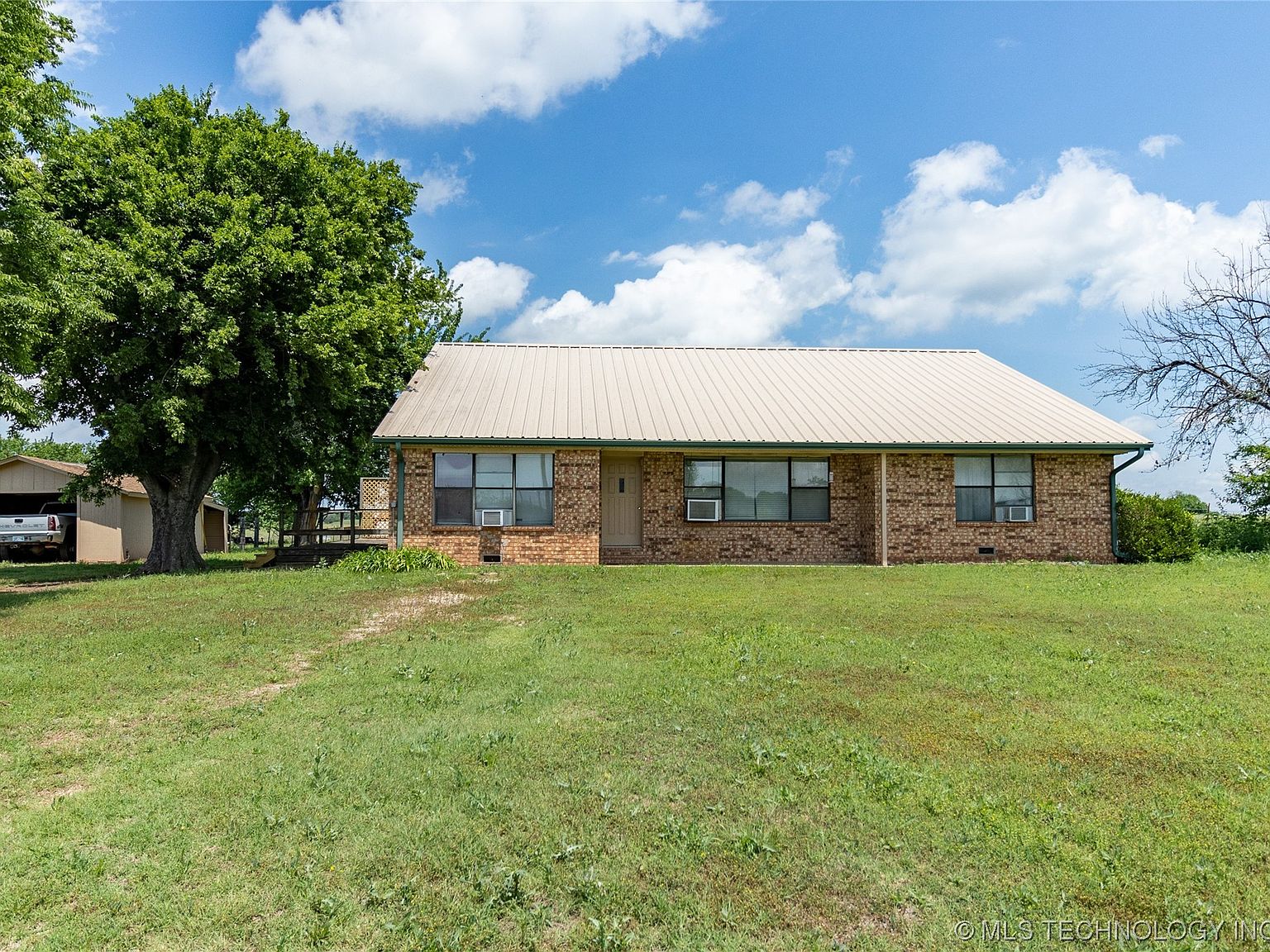 7869 E Stallings Rd, Milburn, OK 73450 MLS 2333128 Zillow