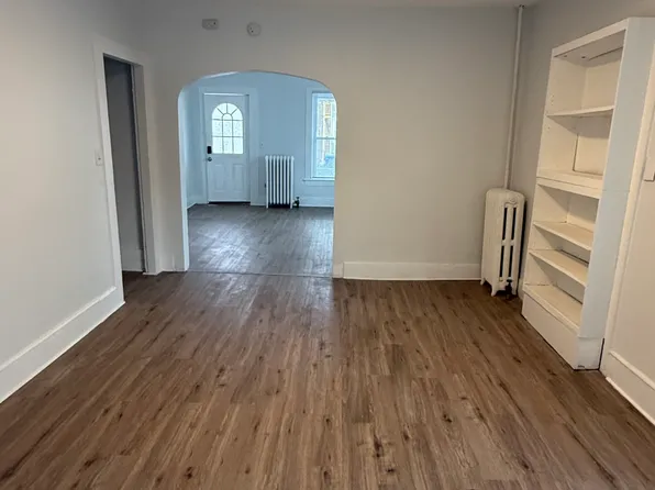 29 Lincoln Pl #29, Bristol, CT 06010