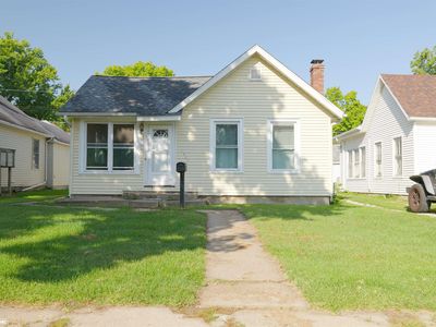 1227 N 6th St, Burlington, IA, 52601