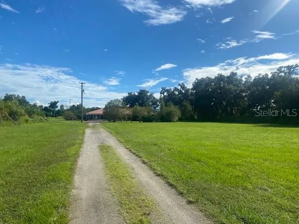 5309 Thonotosassa Rd, Plant City, FL 33565